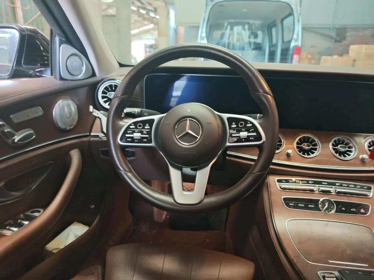 Mercedes-Benz E-Class 2018 Facelift E 200 L — миниатюра 10