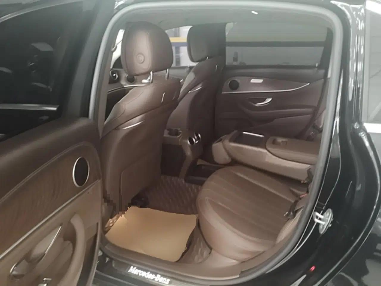 Mercedes-Benz E-Class 2018 Facelift E 200 L — миниатюра 20