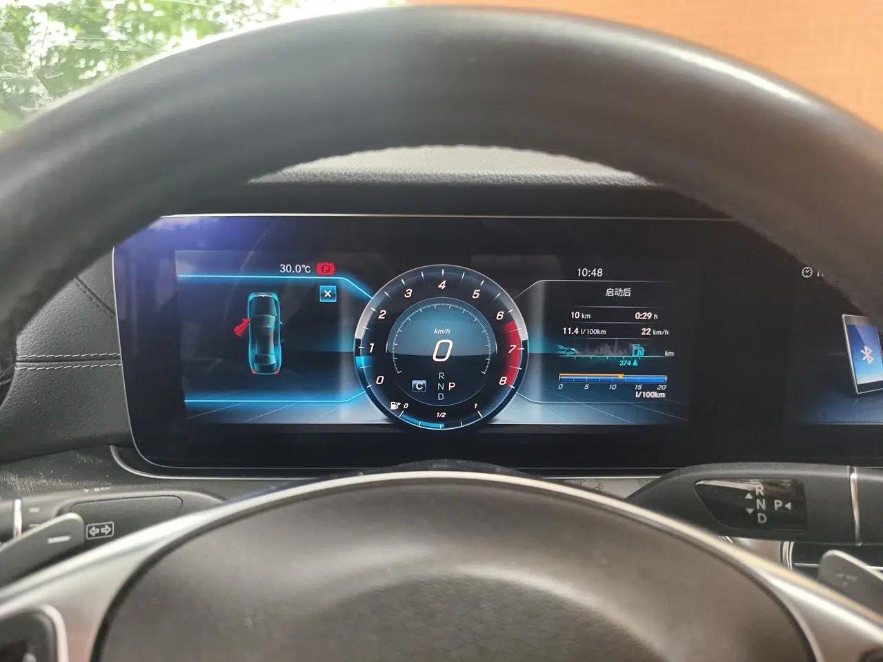 Mercedes-Benz E-Class 2016 E 200 L Sport Edition — миниатюра 11