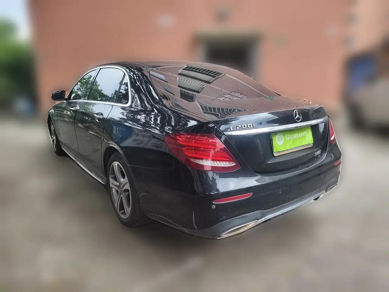 Mercedes-Benz E-Class 2016 E 200 L Sport Edition — миниатюра 4
