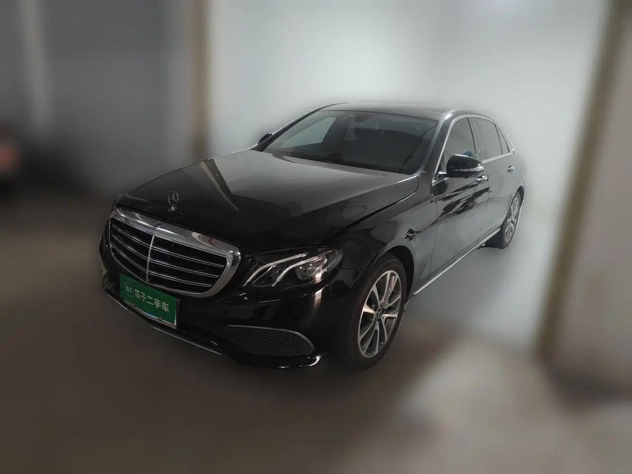 Mercedes-Benz E-Class 2018 Facelift E 300 L Luxury Edition — миниатюра 1