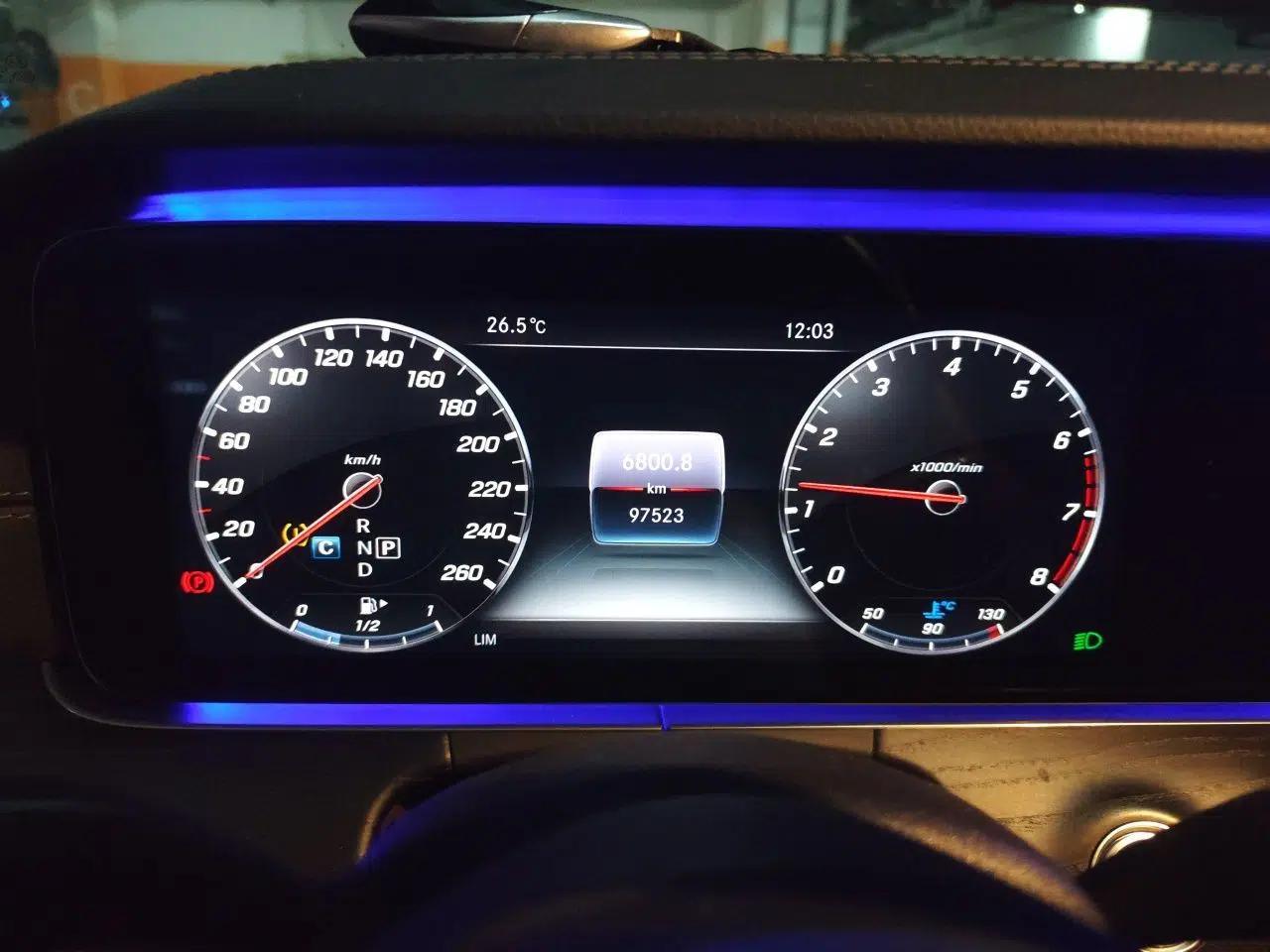 Mercedes-Benz E-Class 2020 Restyled E 300 L Sporty and Stylish Edition — миниатюра 11