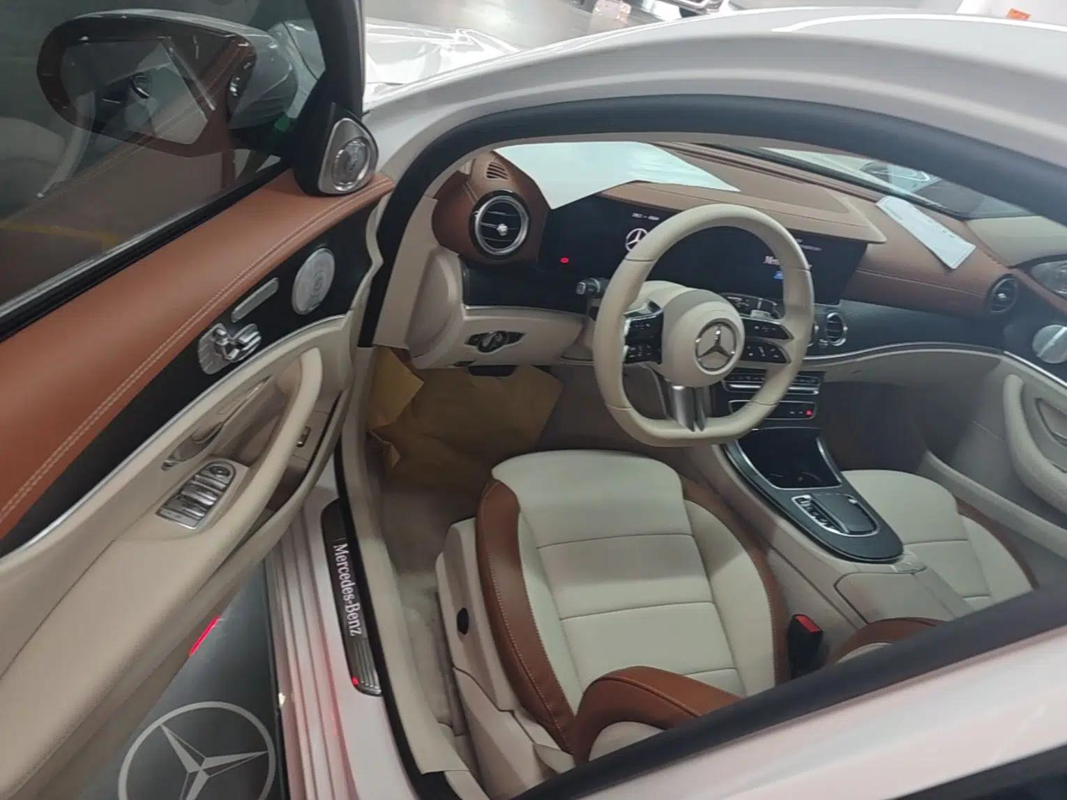 Mercedes-Benz E-Class 2021 Restyled E 300 L Sport Luxury Edition — миниатюра 23