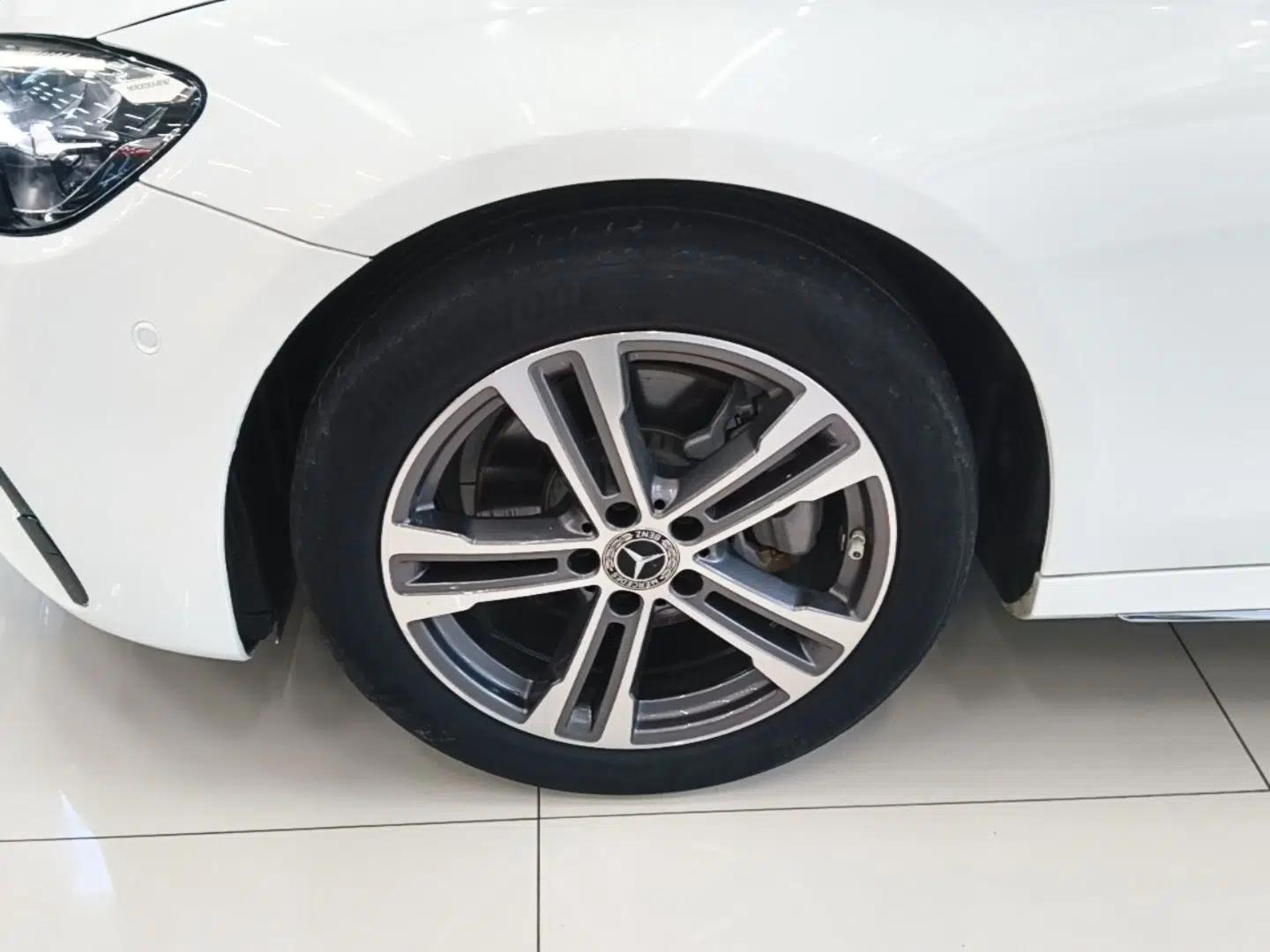 Mercedes-Benz E-Class 2021 Facelift E 260 L Sport Edition — миниатюра 10