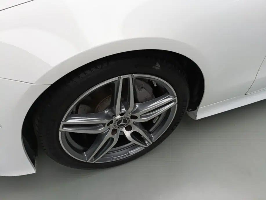 Mercedes-Benz E-Class 2020 E 260 Coupe — миниатюра 10