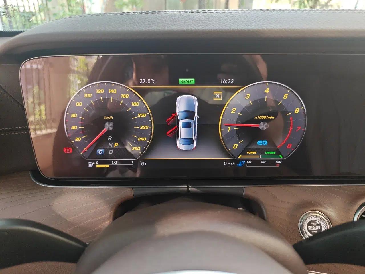 Mercedes-Benz E-Class 2020 E 260 L — миниатюра 11