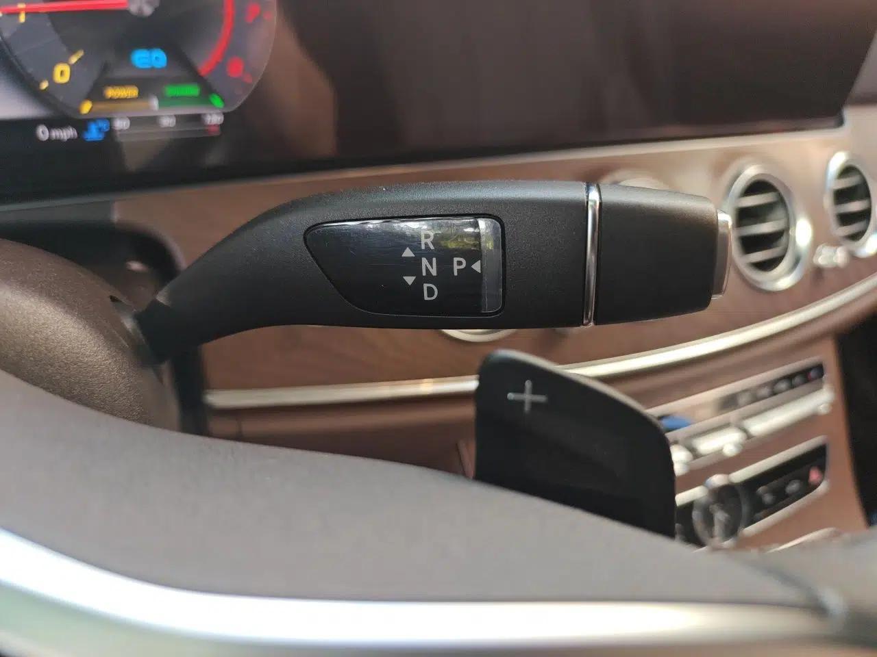 Mercedes-Benz E-Class 2020 E 260 L — миниатюра 14