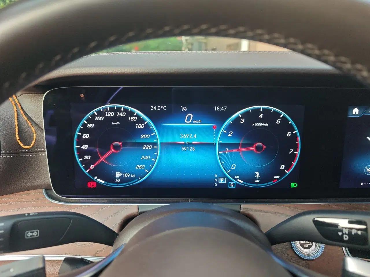 Mercedes-Benz E-Class 2021 Restyled E 300 L Luxury Edition — миниатюра 12