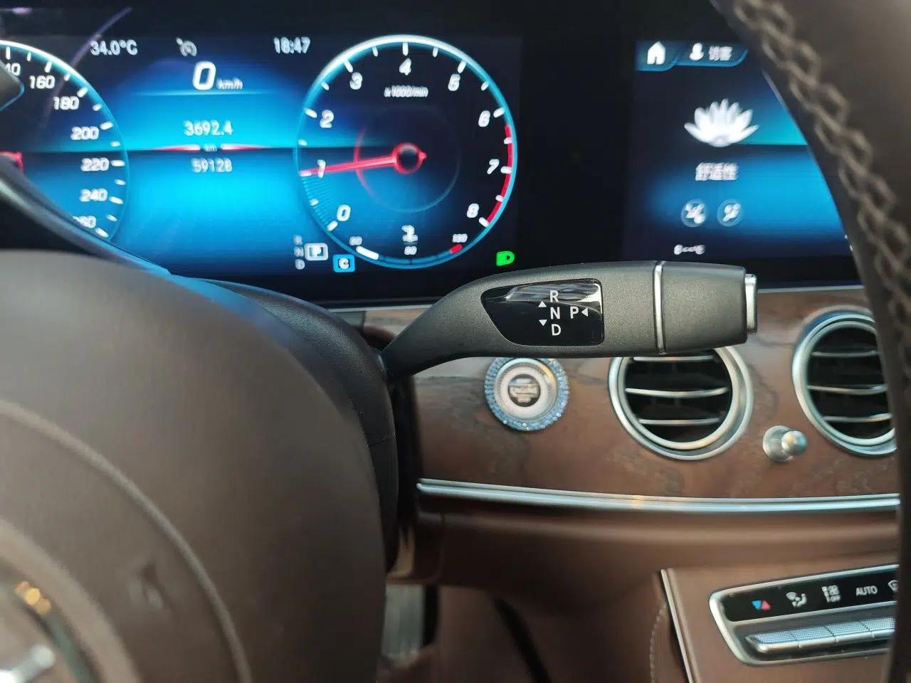 Mercedes-Benz E-Class 2021 Restyled E 300 L Luxury Edition — миниатюра 14