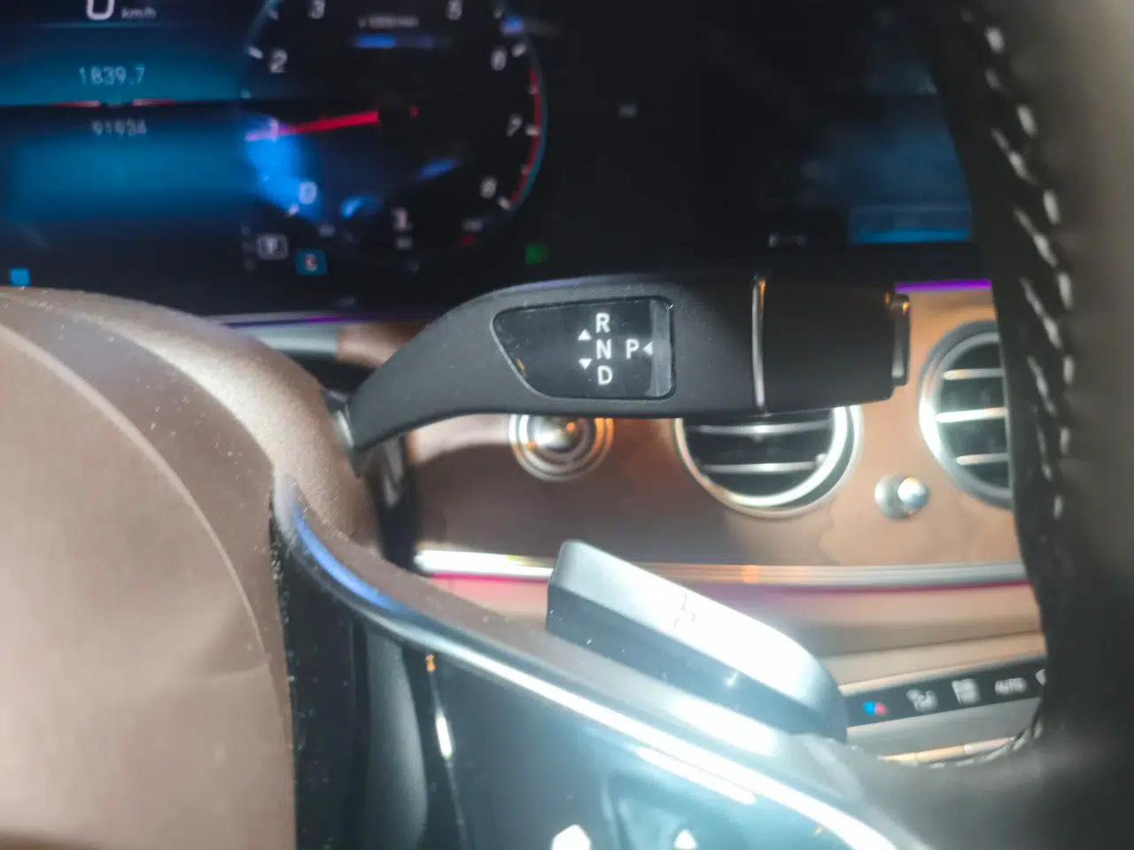 Mercedes-Benz E-Class 2021 Restyled E 300 L Luxury Edition — миниатюра 14