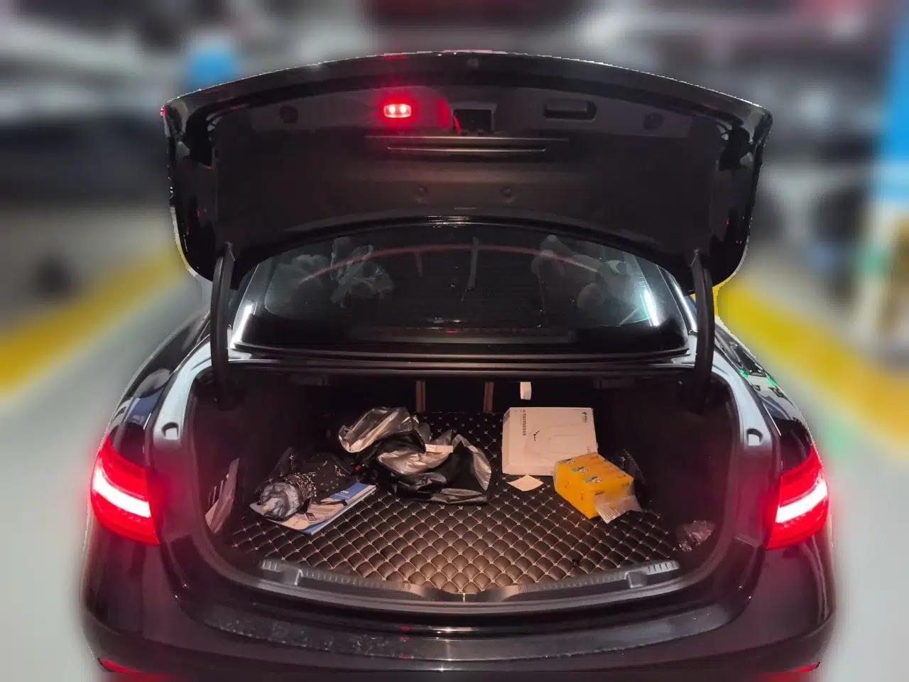 Mercedes-Benz E-Class 2020 E 260 Coupe — миниатюра 19