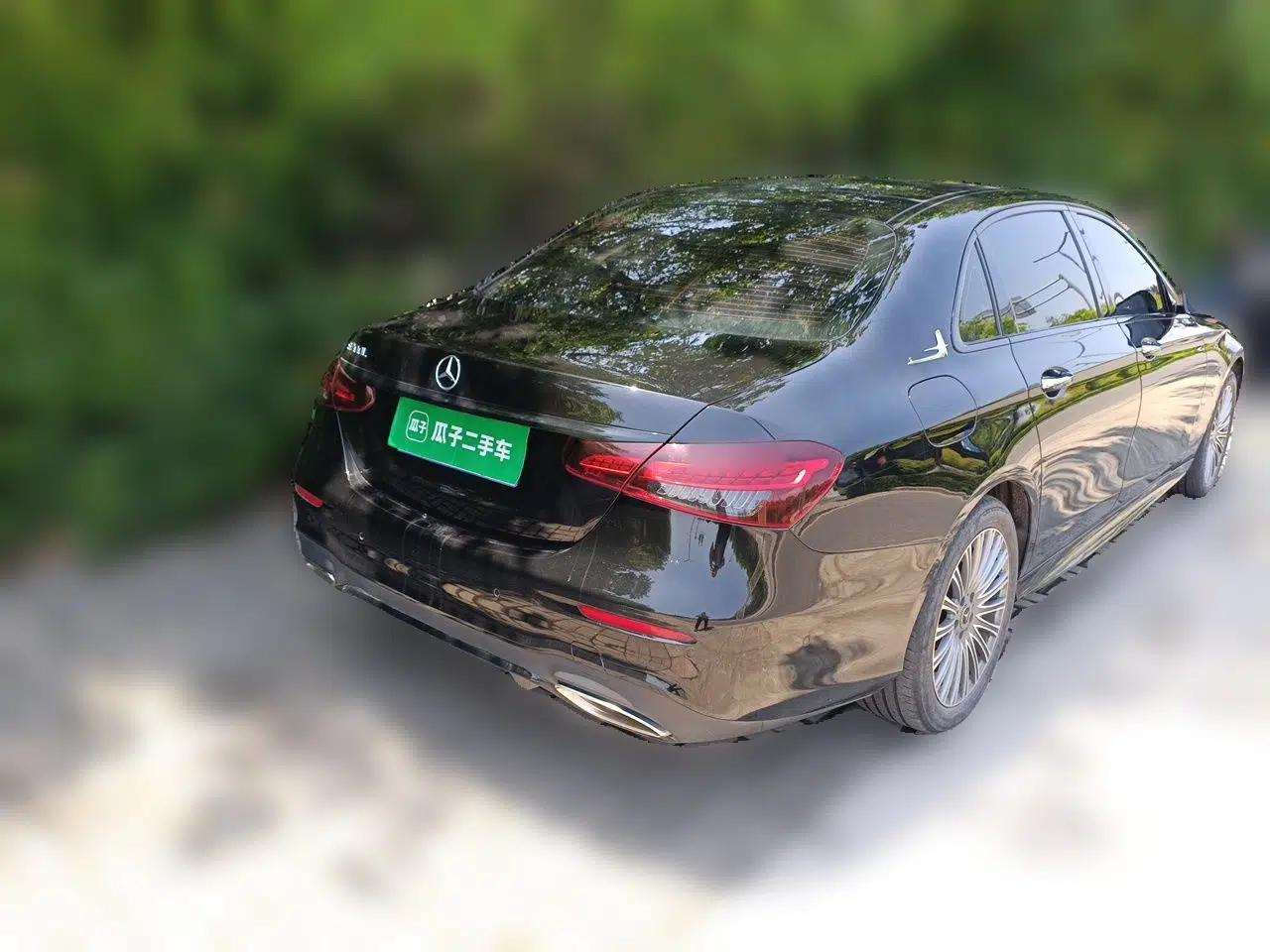 Mercedes-Benz E-Class 2022 Second Facelift E 300 L Sport Luxury Edition — миниатюра 6