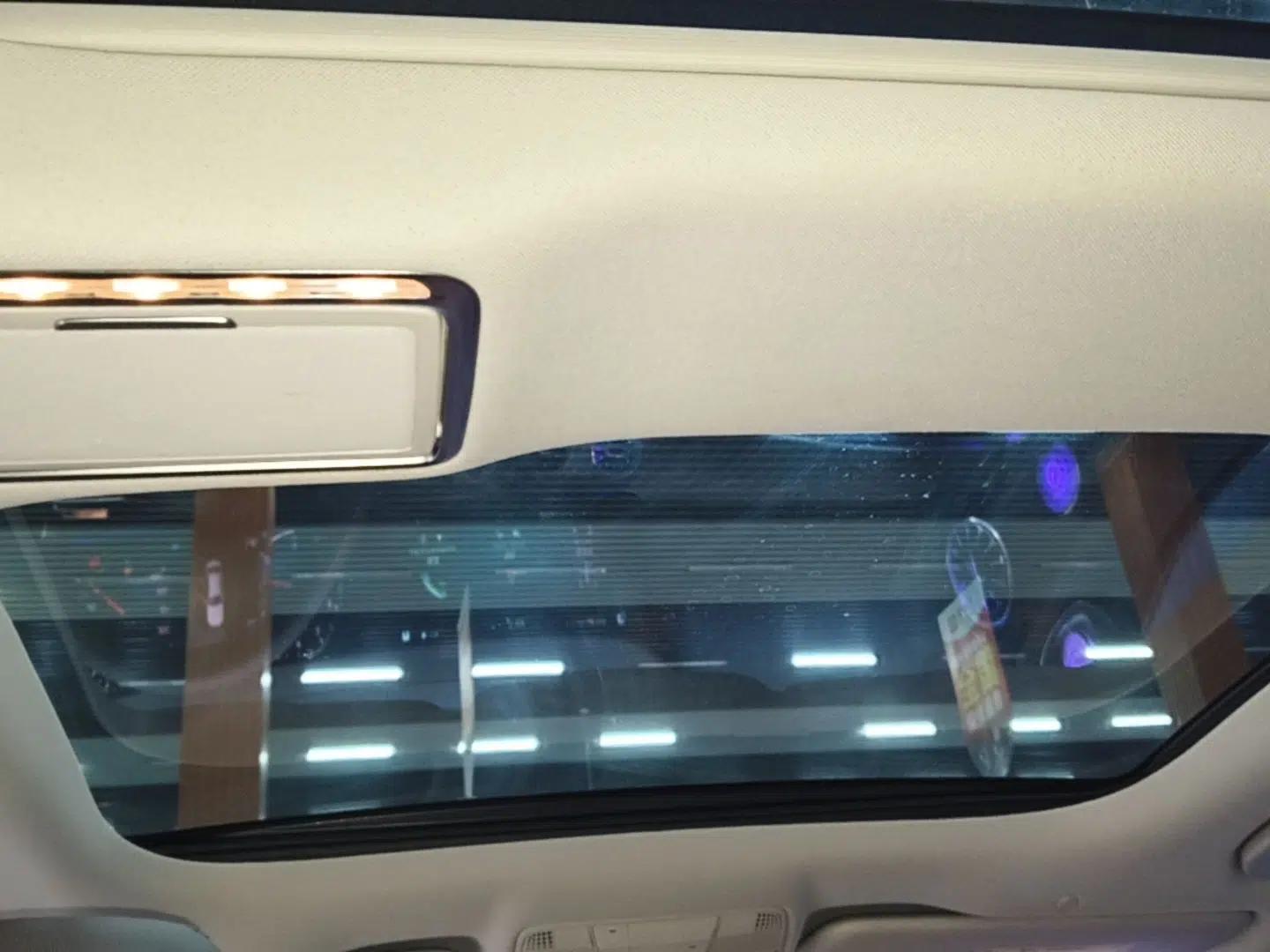 Mercedes-Benz E-Class 2023 Updated E 300 L Luxury Edition — миниатюра 21
