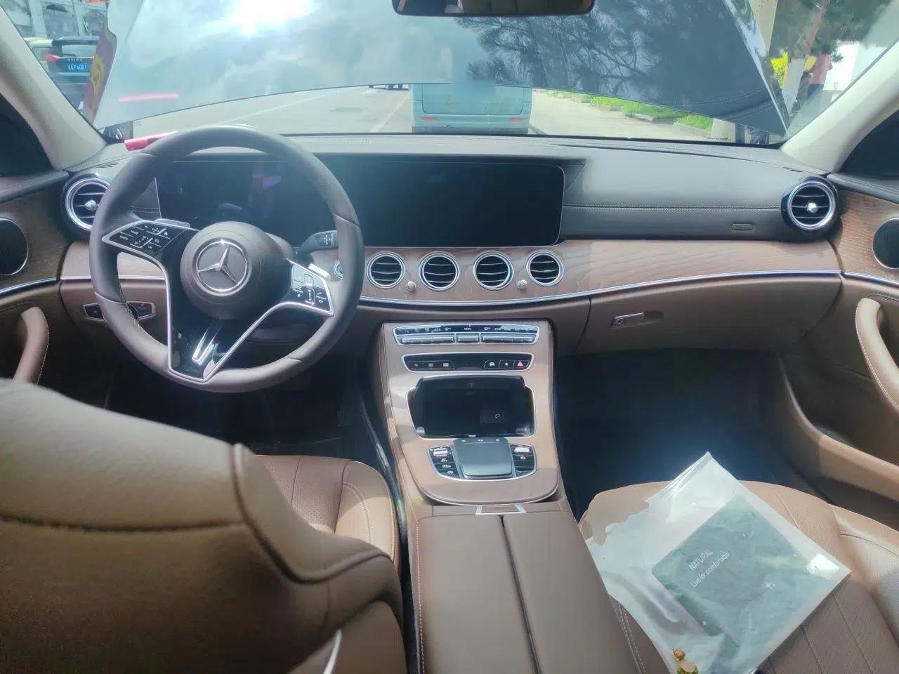 Mercedes-Benz E-Class 2023 E 300 L Stylish Model — миниатюра 9