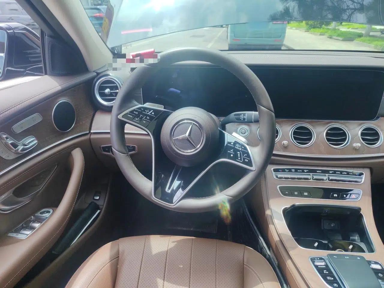 Mercedes-Benz E-Class 2023 E 300 L Stylish Model — миниатюра 10
