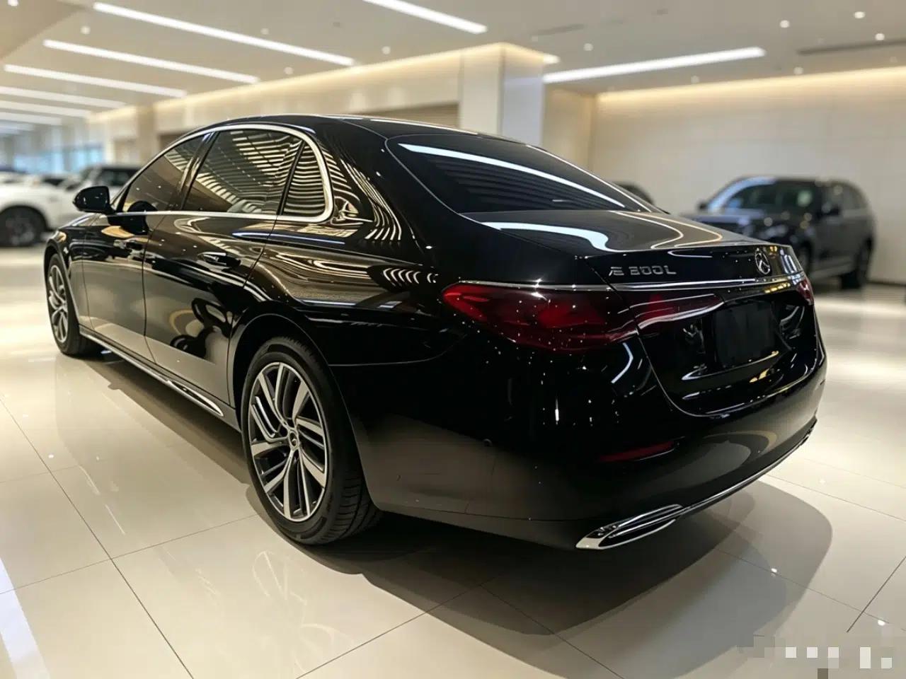 Mercedes-Benz E-Class 2024 Refresh E 300 L Stylish Edition — миниатюра 4