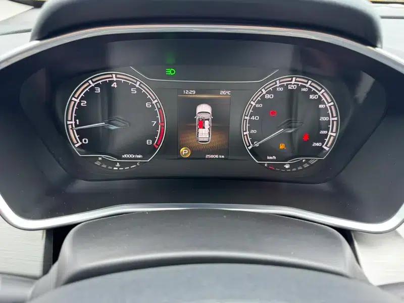Geely Binyue 2021 240T DCT Platinum Edition — миниатюра 15