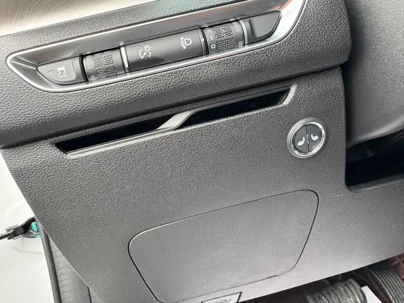 Geely Binyue 2021 240T DCT Platinum Edition — миниатюра 8