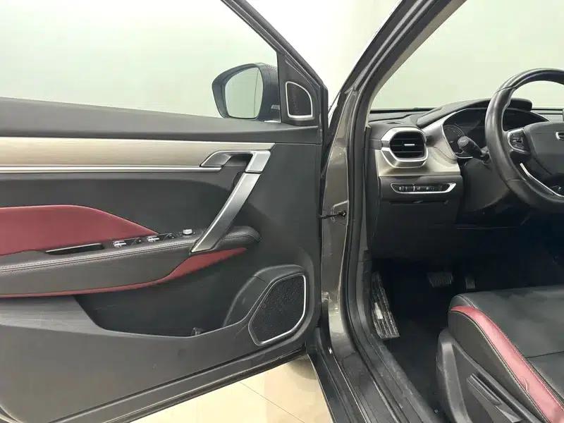 Geely Binyue 2021 240T DCT Diamond Edition — миниатюра 14