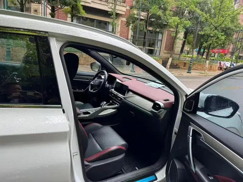 Geely Binyue 2019 Sport 260T DCT Battle (China VI Emission Standard) — миниатюра 9