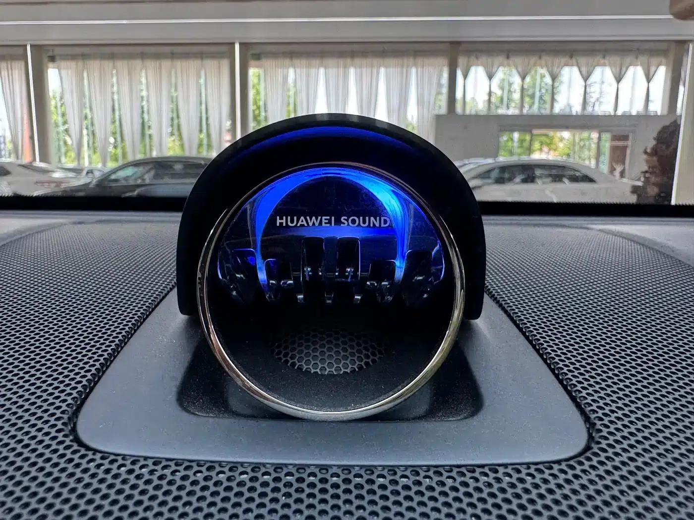 Zhijie R7 2024 Pure Electric 802km Max — миниатюра 31