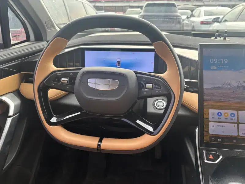 Geely Boyue L 2023 1.5TD DCT Premium Edition — миниатюра 11