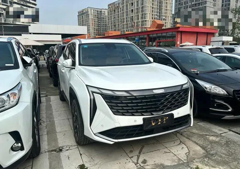 Geely Boyue L 2023 1.5TD DCT Premium Edition — миниатюра 3