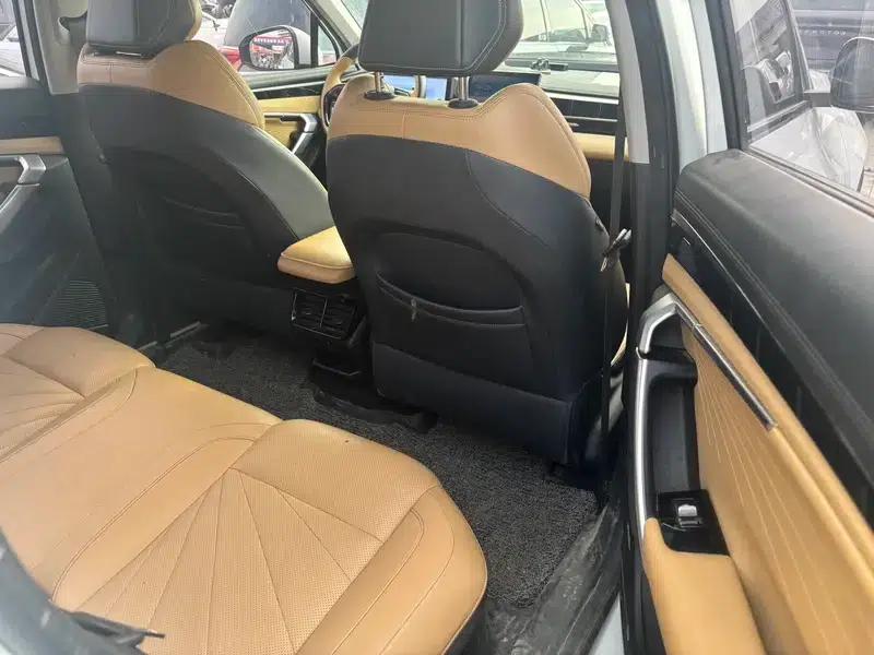Geely Boyue L 2023 1.5TD DCT Premium Edition — миниатюра 6