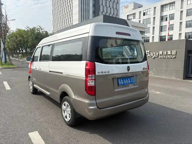 New Hiace X30L 2018 Model 1.5L Manual Rear-Wheel Drive 5-Seater Factory Custom Edition — миниатюра 4