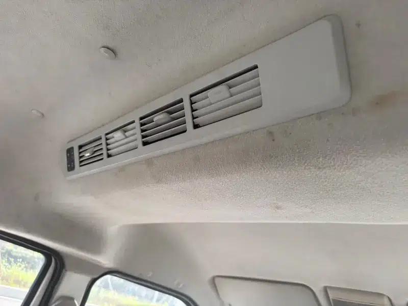New Hiace X30L 2018 Model 1.5L Manual Rear-Wheel Drive 5-Seater Factory Custom Edition — миниатюра 7