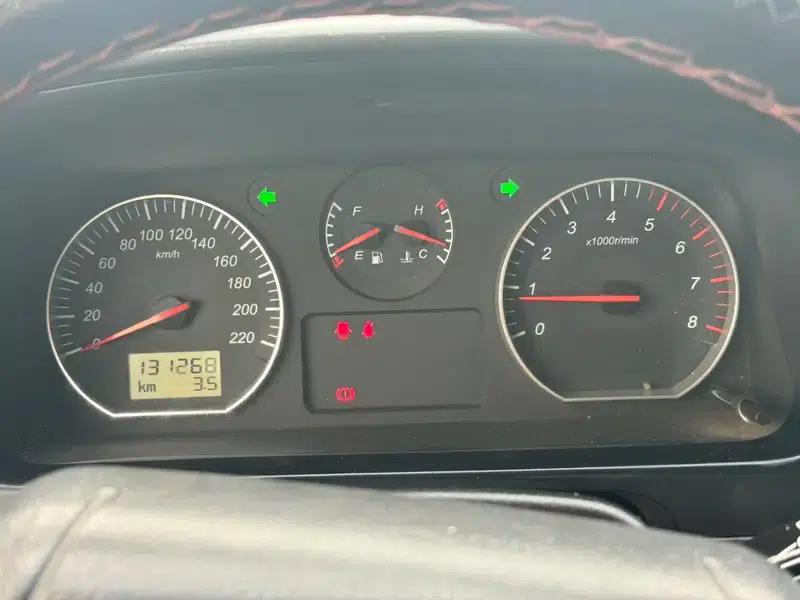 Jinbei Express 2018 Model 2.0L Luxury V19 — миниатюра 15