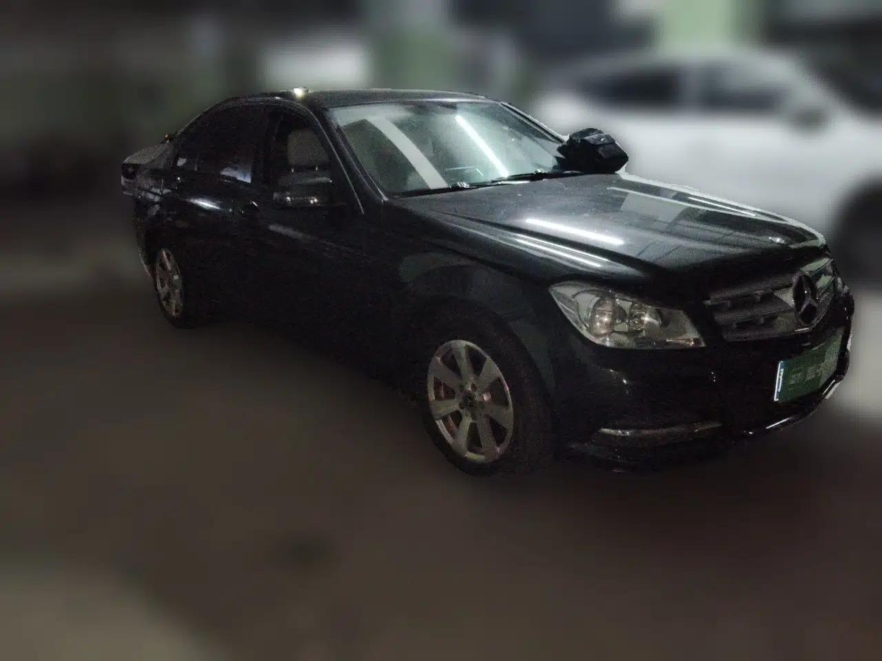 Mercedes-Benz C-Class 2013 C 180 CGI Classic — миниатюра 3