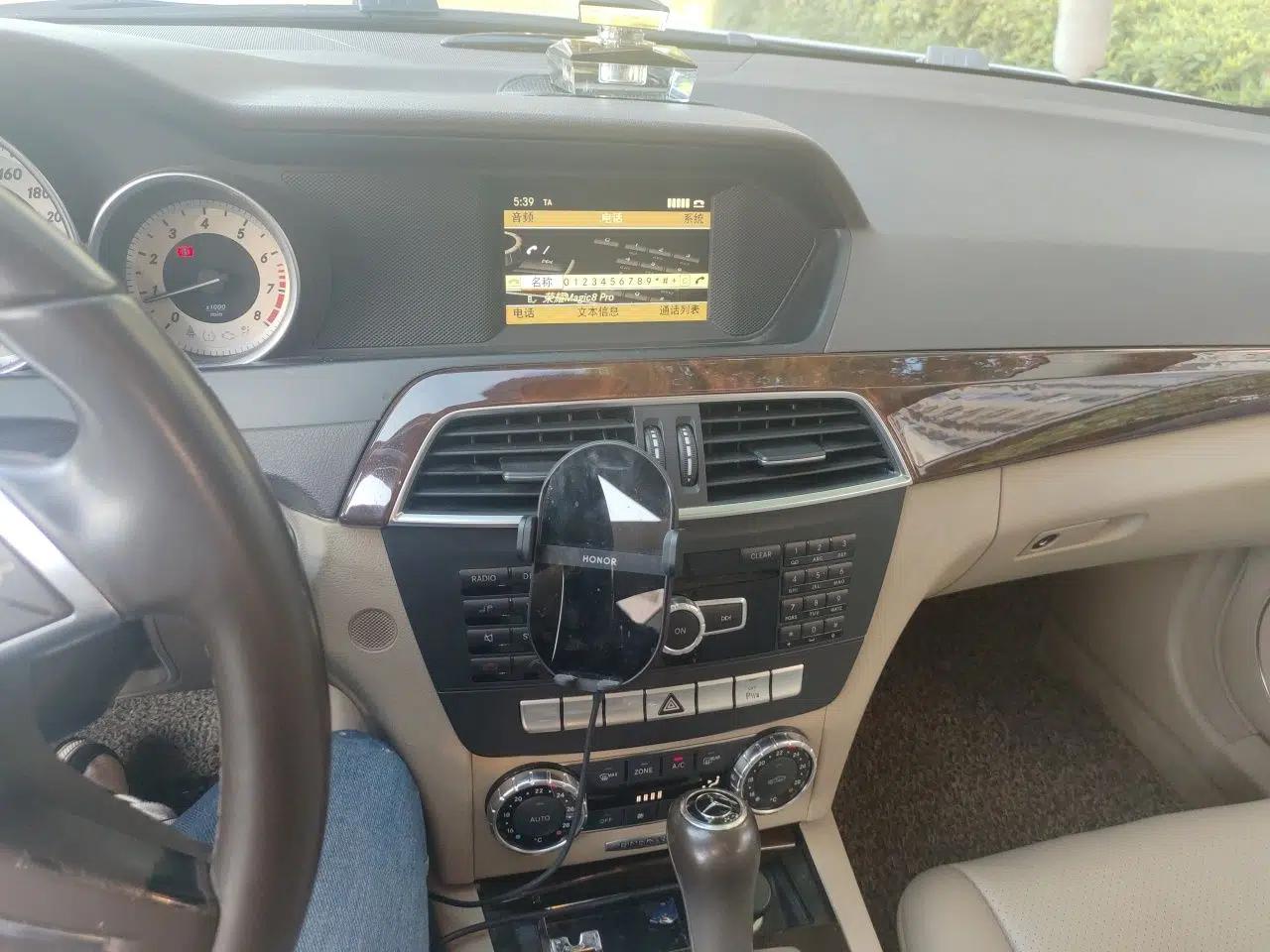 Mercedes-Benz C-Class 2011 C 200 CGI Elegant Model — миниатюра 13