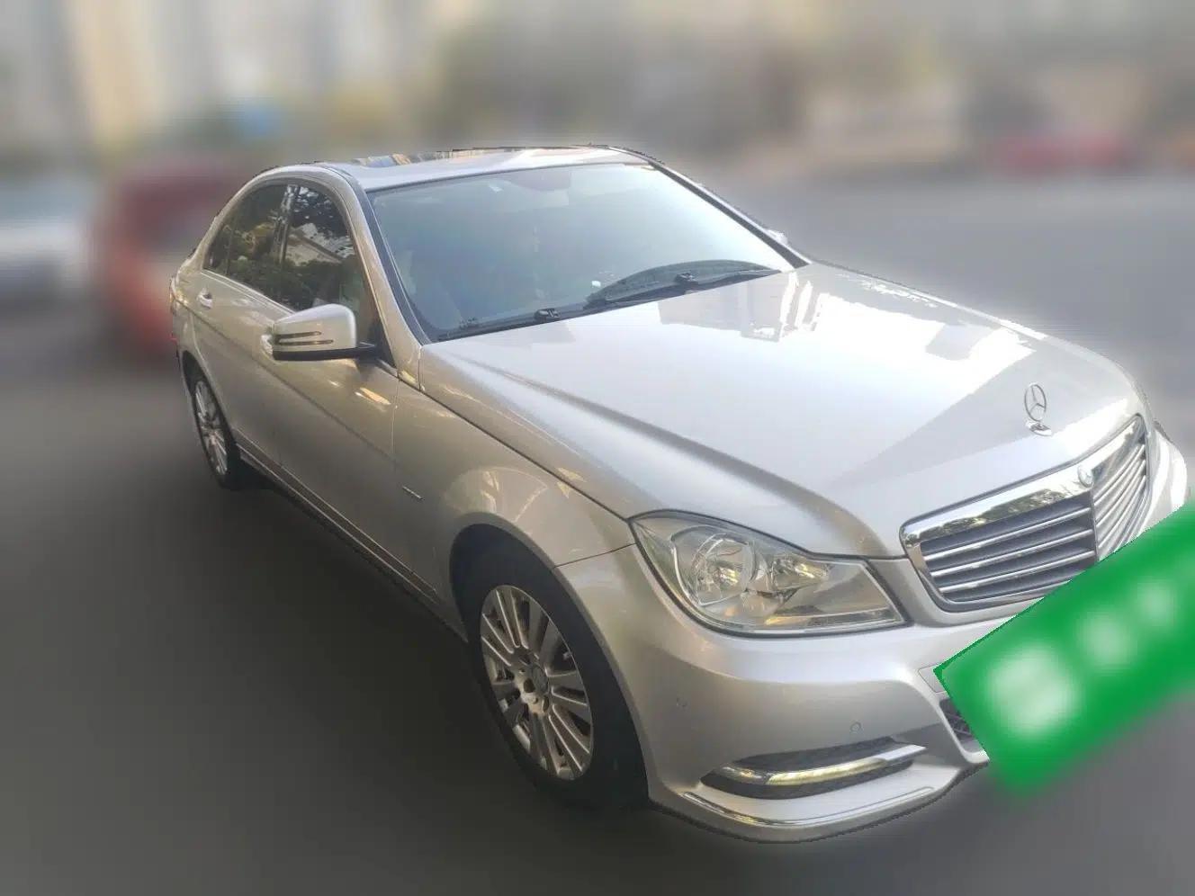 Mercedes-Benz C-Class 2011 C 200 CGI Elegant Model — миниатюра 3