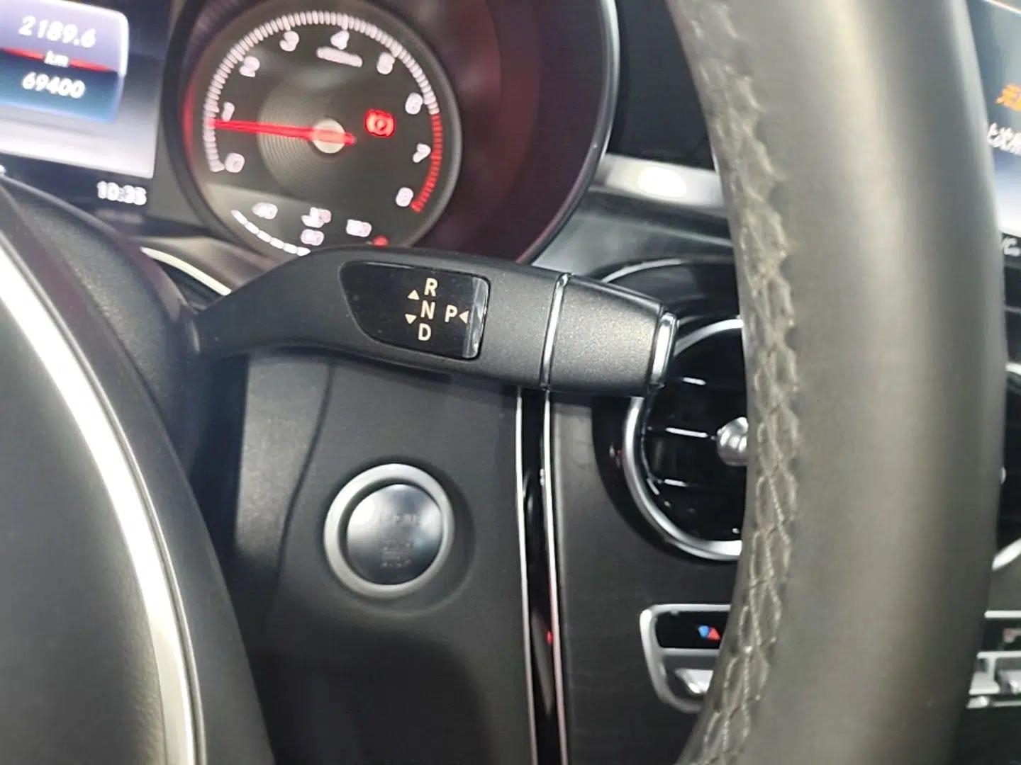 Mercedes-Benz C-Class 2016 C 180 L Sport Edition — миниатюра 16