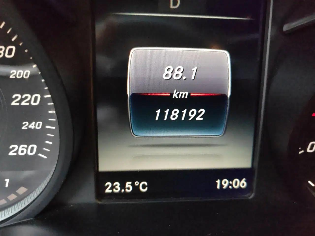 Mercedes-Benz C-Class 2016 C 200 Sport Edition — миниатюра 12