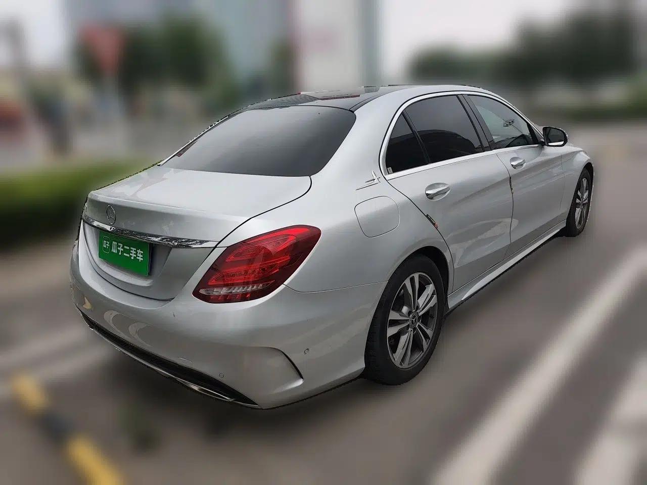 Mercedes-Benz C-Class 2018 C 200 L Sport Edition — миниатюра 4