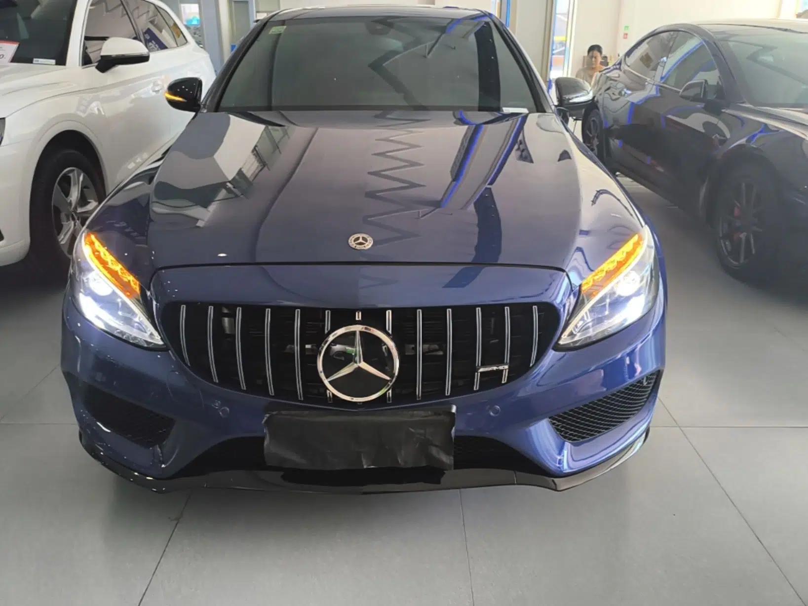 Mercedes-Benz C-Class 2018 C 200 Achievement Special Edition — миниатюра 2