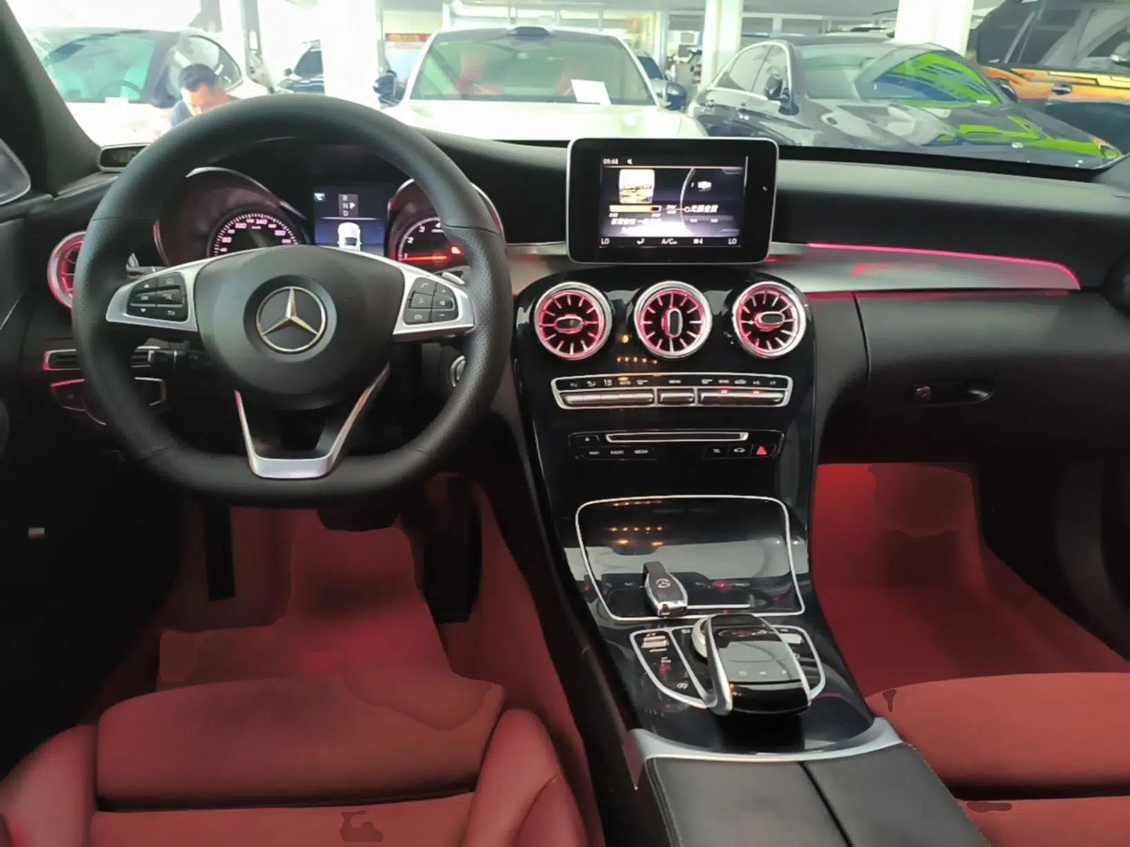 Mercedes-Benz C-Class 2018 C 200 Achievement Special Edition — миниатюра 12