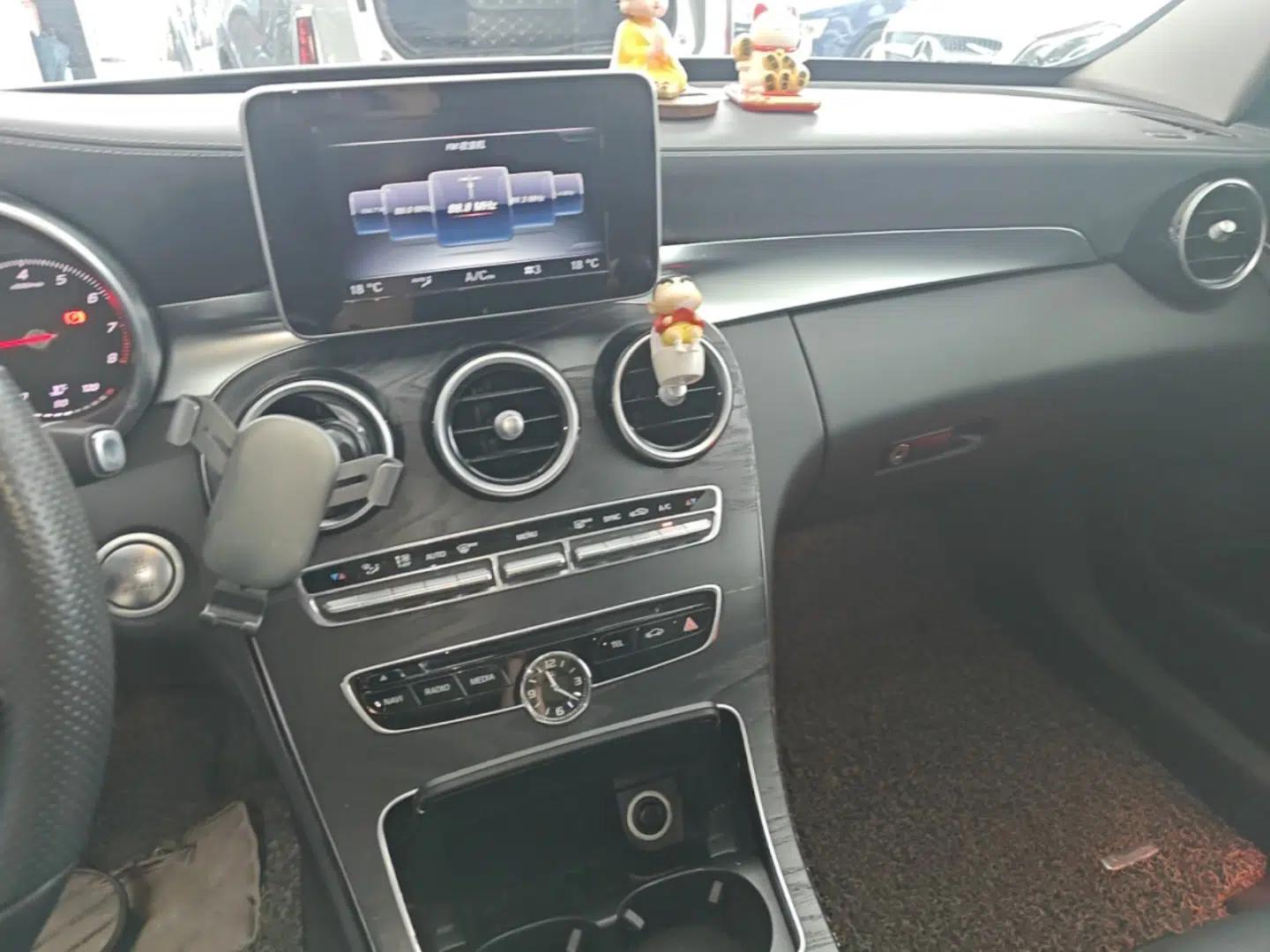 Mercedes-Benz C-Class 2015 Revised C 200 L Sport Edition — миниатюра 15