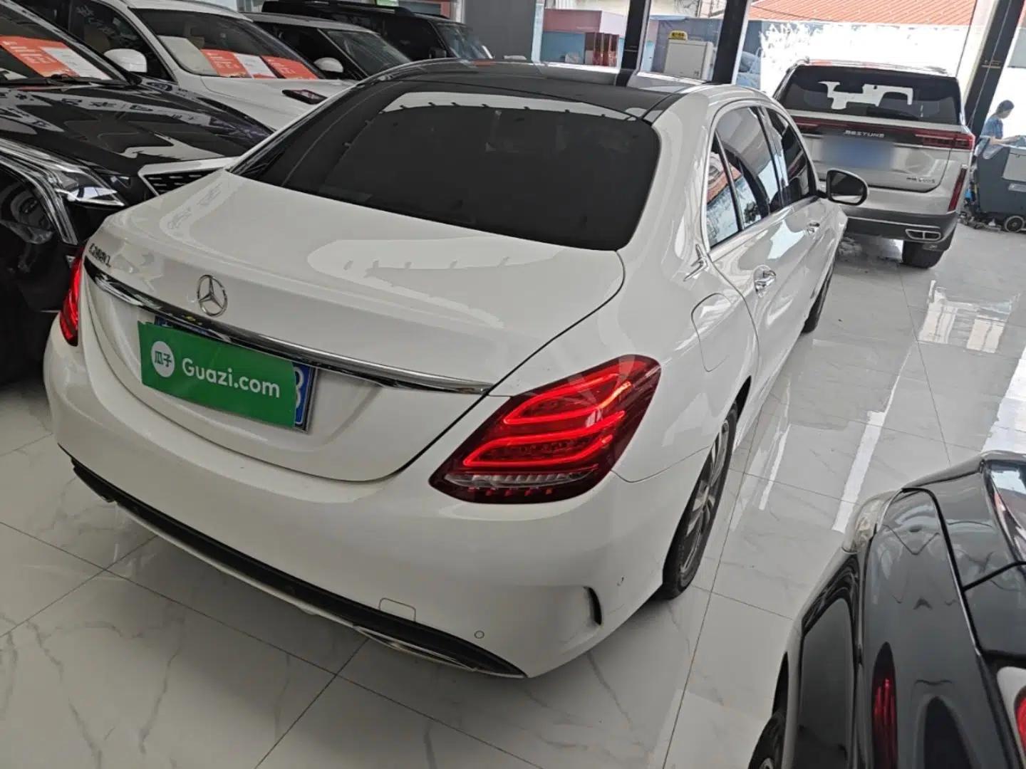 Mercedes-Benz C-Class 2015 Revised C 200 L Sport Edition — миниатюра 6