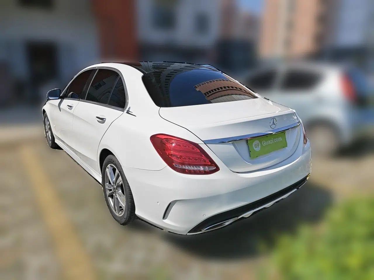 Mercedes-Benz C-Class 2017 Facelift C 200 L Sport Edition — миниатюра 4