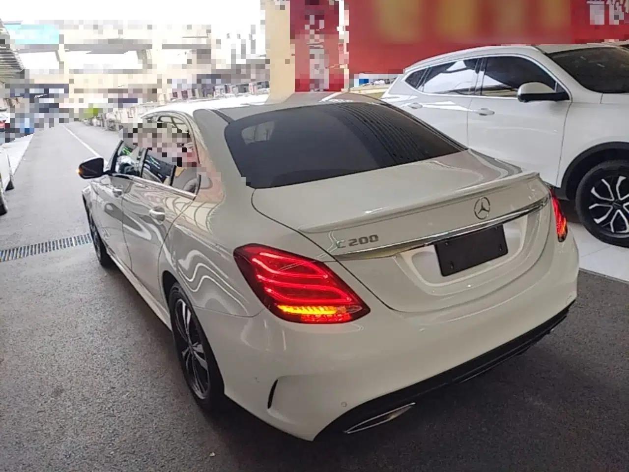 Mercedes-Benz C-Class 2017 Restyled C 200 Sport Edition — миниатюра 4