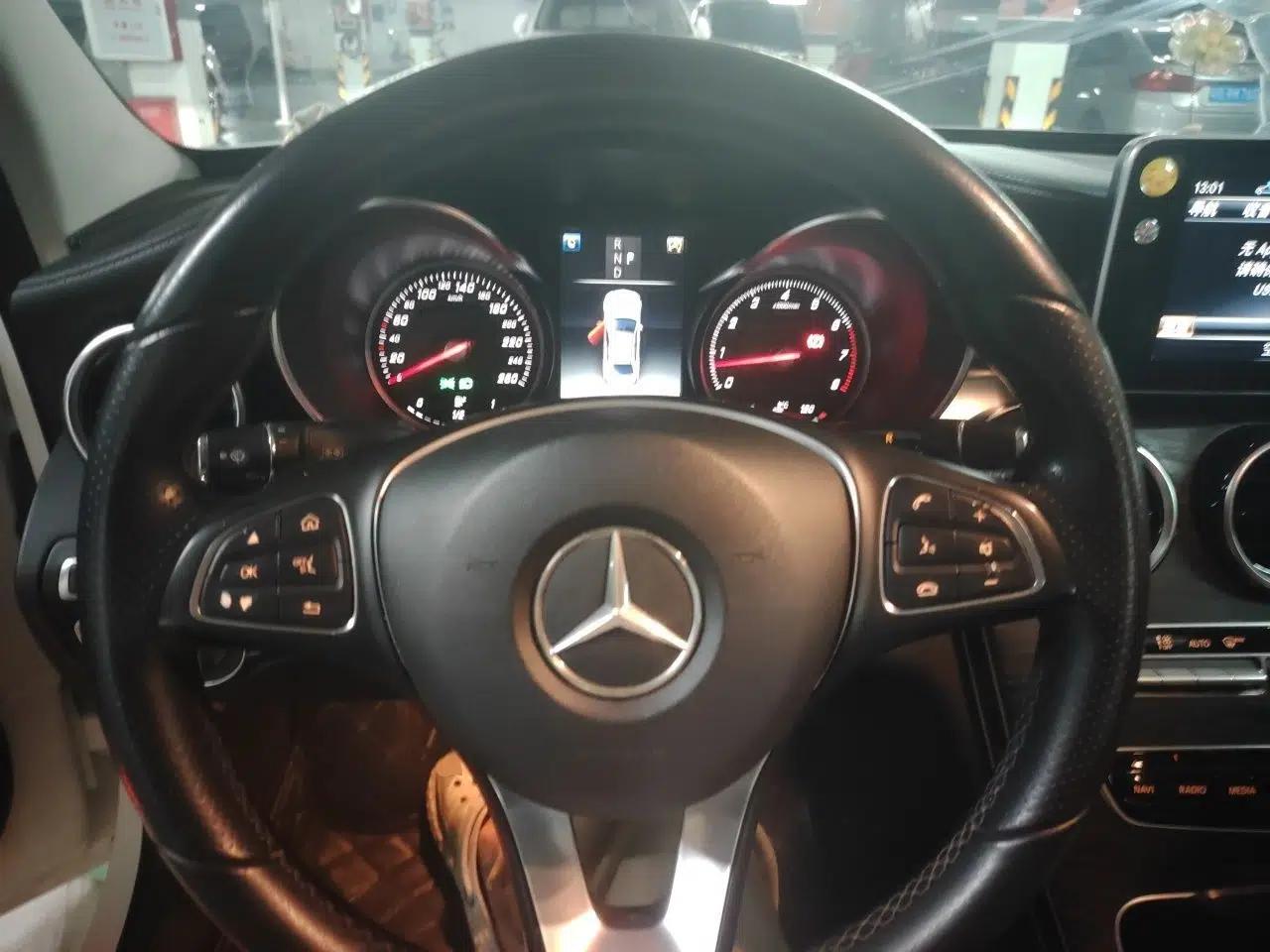 Mercedes-Benz C-Class 2018 C 200 L — миниатюра 10
