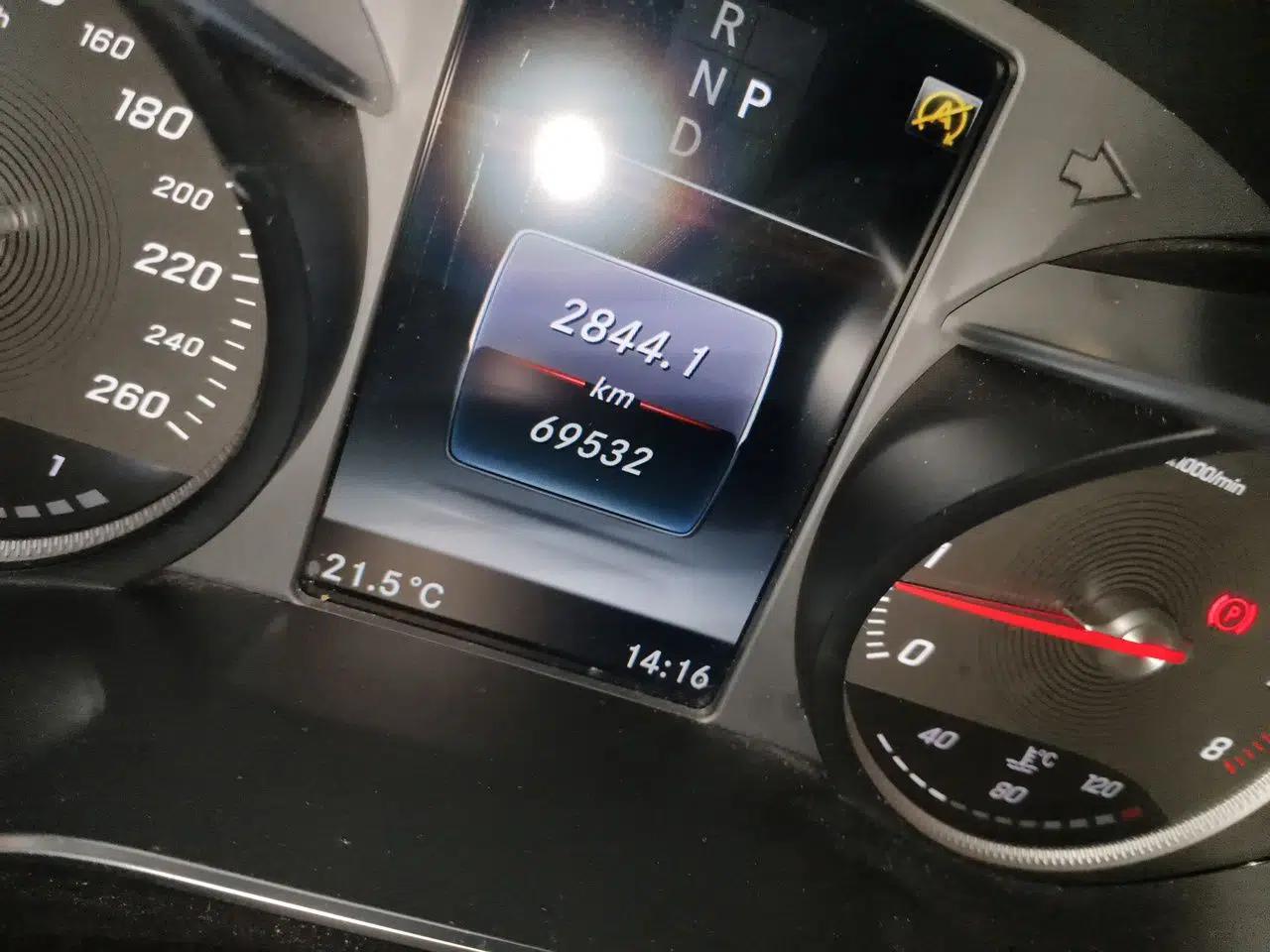 Mercedes-Benz C-Class 2017 Restyled C 200 Sport Edition — миниатюра 12