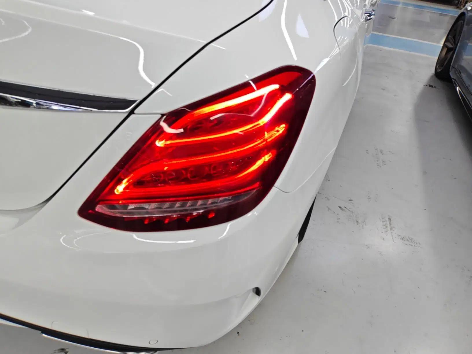 Mercedes-Benz C-Class 2018 C 200 L Sport Edition — миниатюра 9