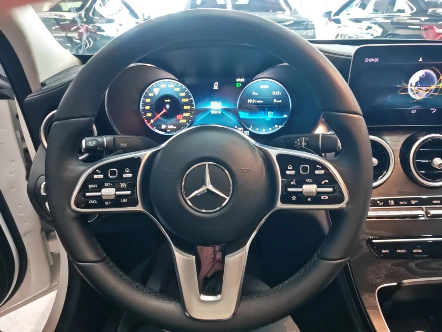 Mercedes-Benz C-Class 2019 C 180 L Fashion Edition Sport Version — миниатюра 18