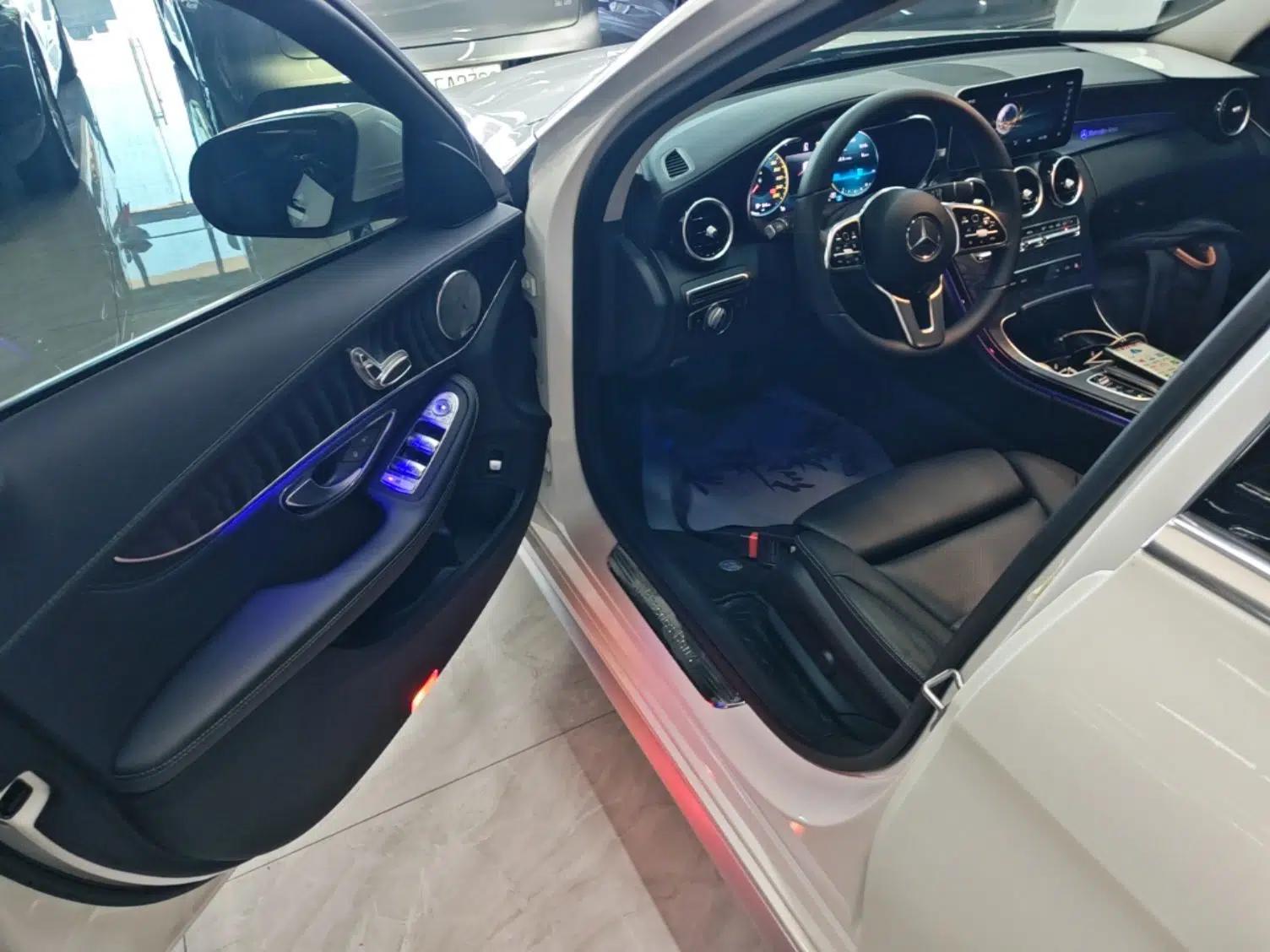 Mercedes-Benz C-Class 2019 C 180 L Fashion Edition Sport Version — миниатюра 23