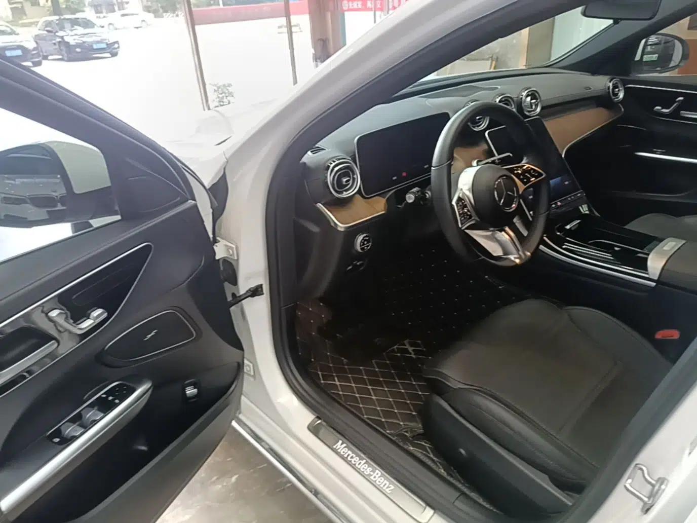 Mercedes-Benz C-Class 2023 C 260 L — миниатюра 18