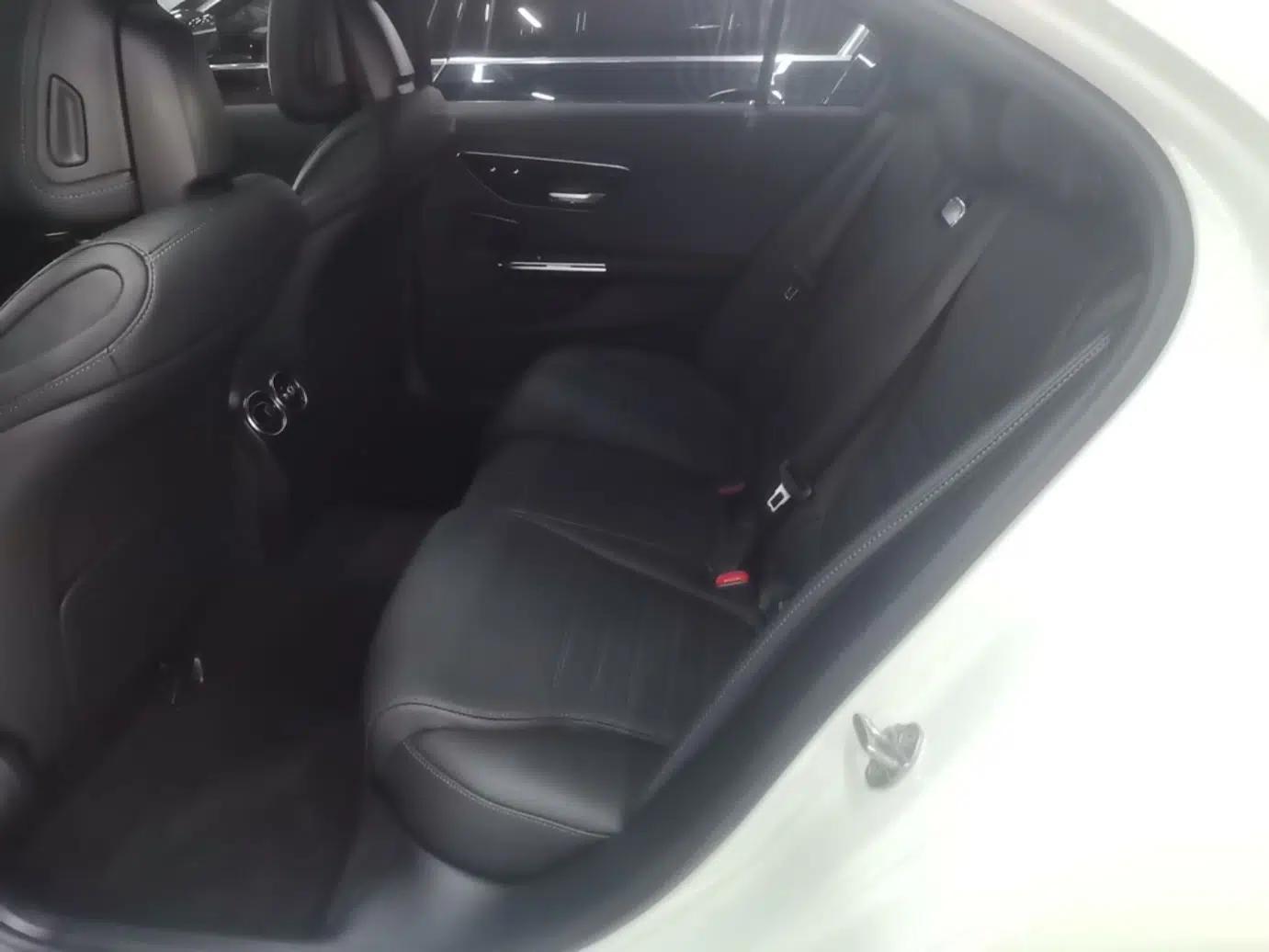 Mercedes-Benz C-Class 2023 Revised C 200 L Sport Edition — миниатюра 20